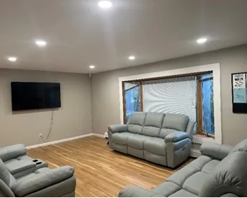 RiyOhm_Location_Page_Woodcliff_Lake_Sober_Living_House_Living_Area